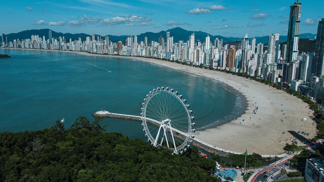 Vista da orla de Balneário Camboriú